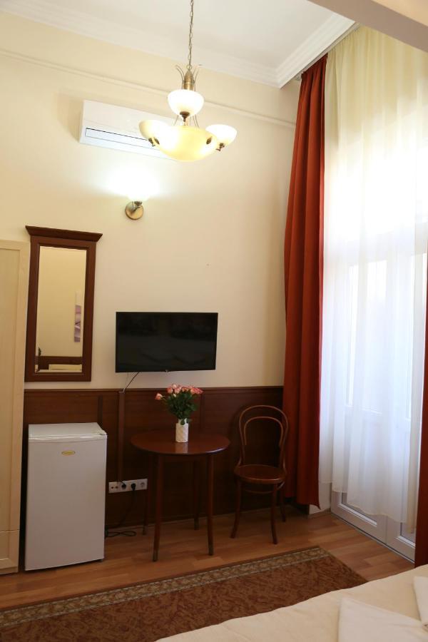 Péterfia Panzió Debrecen Exterior foto