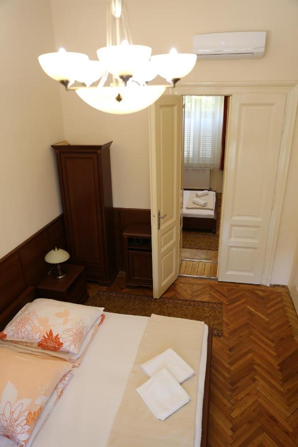 Péterfia Panzió Debrecen Exterior foto